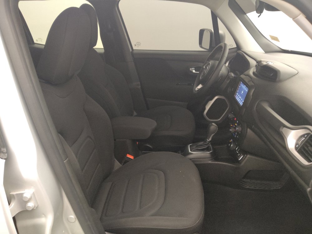 Used 2021 Jeep Renegade Latitude AWD/4WD image 21