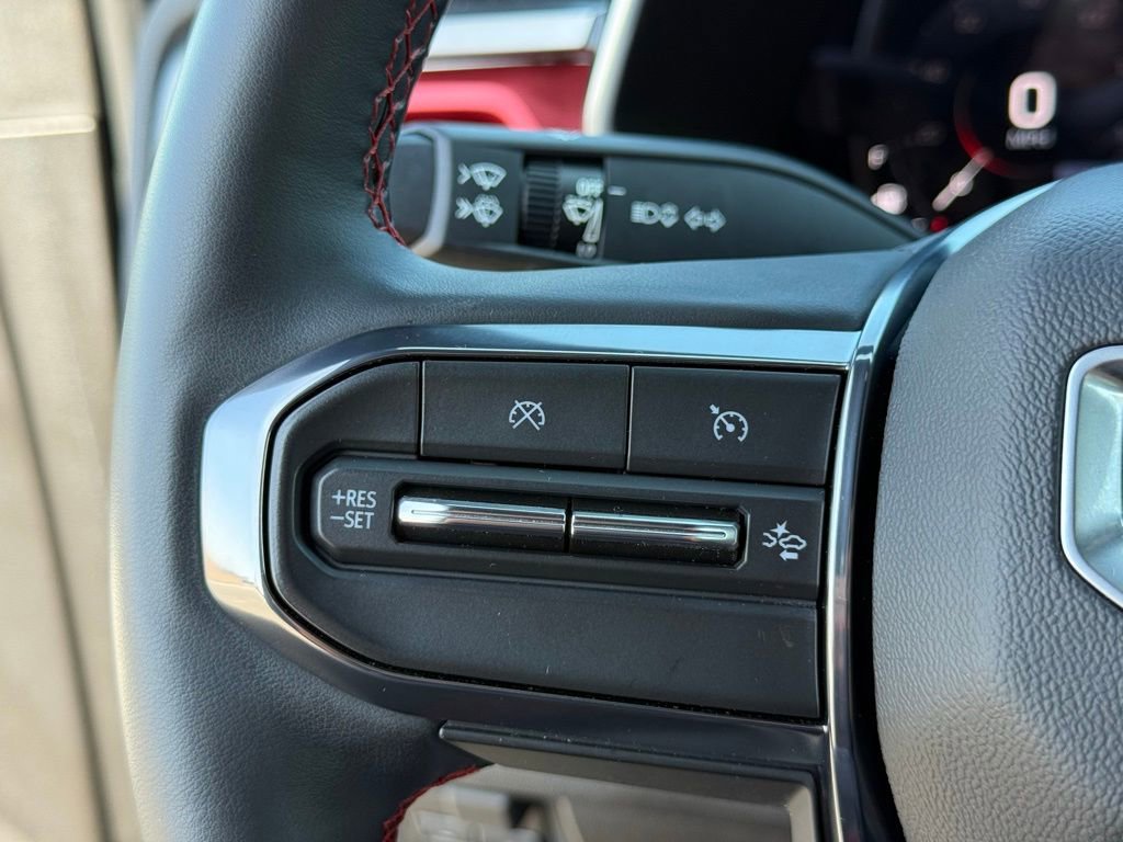 Used 2023 GMC Canyon AT4X image 14