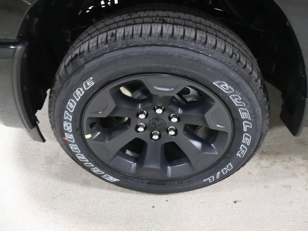 New 2026 RAM 1500 Express image 7