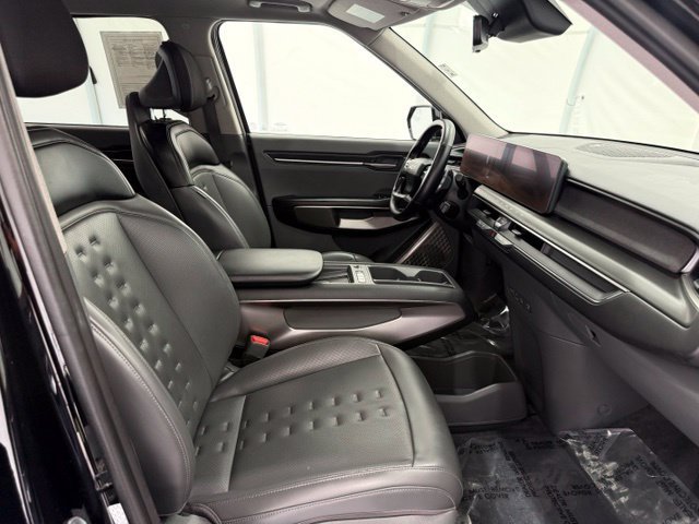Used 2024 Kia EV9 Wind AWD/4WD image 23