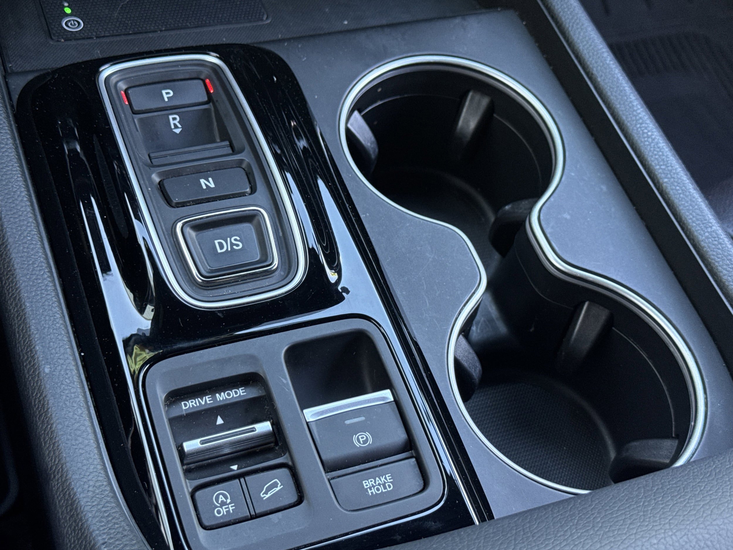 Used 2025 Honda Pilot Black Edition image 28
