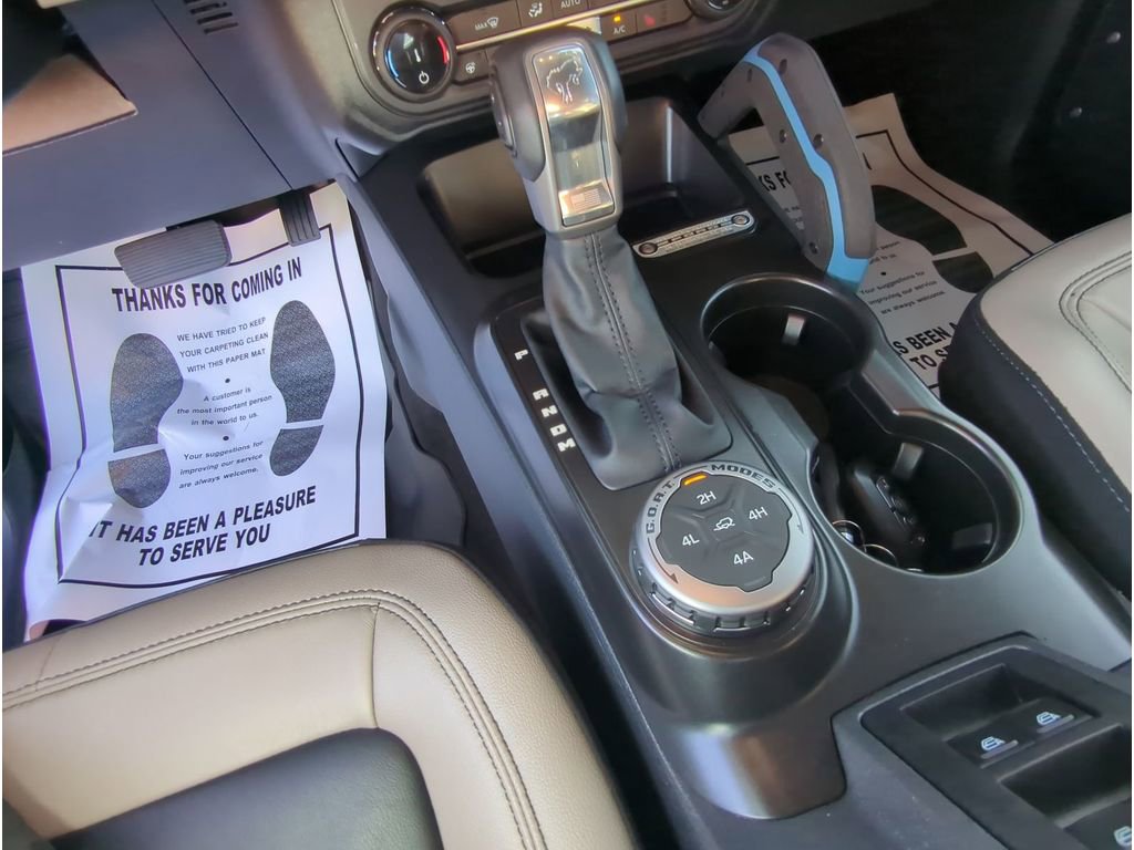 Used 2022 Ford Bronco Wildtrak image 23