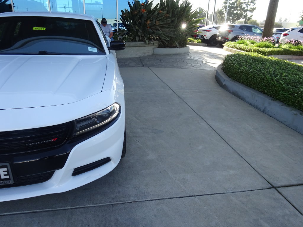 Used 2021 Dodge Charger SXT w/ Blacktop Package RWD image 31