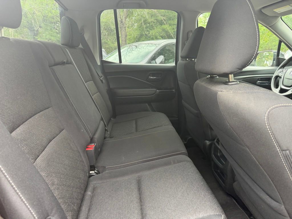 Used 2021 Honda Ridgeline Sport image 6