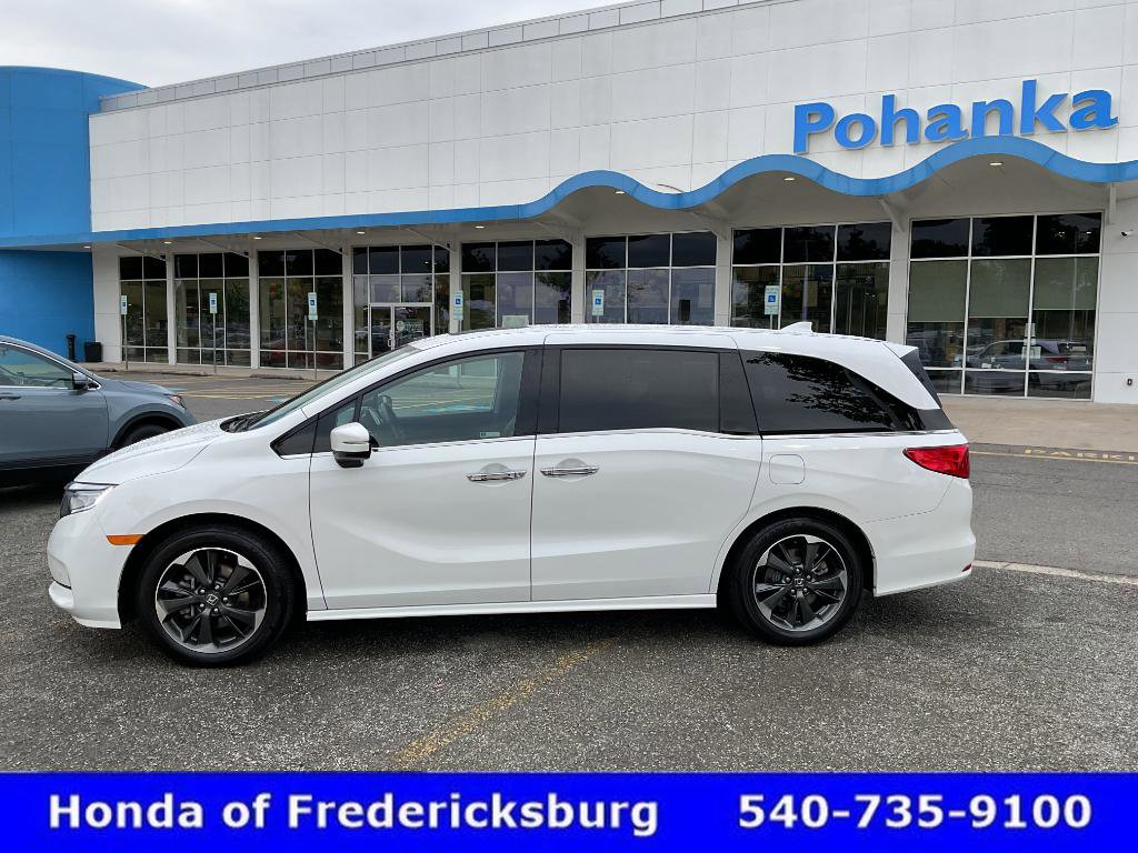 Certified 2024 Honda Odyssey Elite image 3