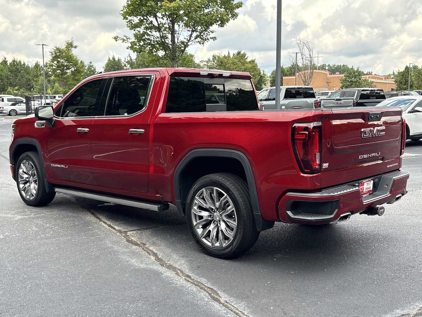 Used 2024 GMC Sierra 1500 Denali w/ Denali Reserve Package RWD image 21