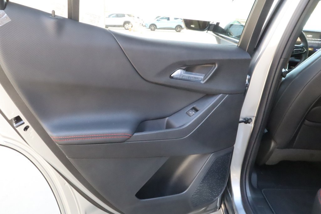 New 2027 Chevrolet Equinox RS w/ Safety and Technology Package FWD image 27