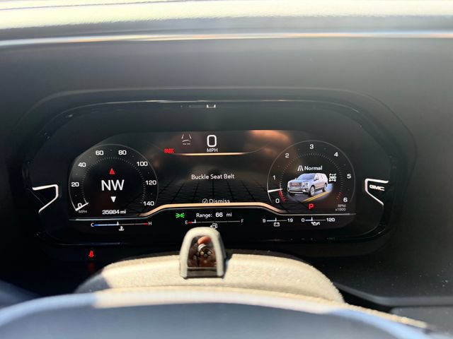 Used 2023 GMC Yukon Denali Ultimate AWD/4WD image 17