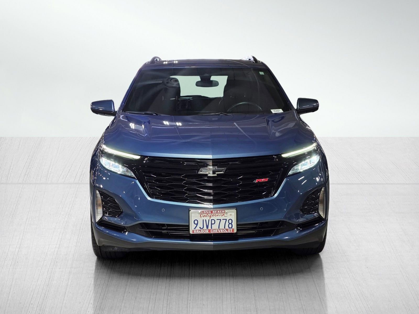 Used 2024 Chevrolet Equinox RS w/ RS Leather Package FWD image 2