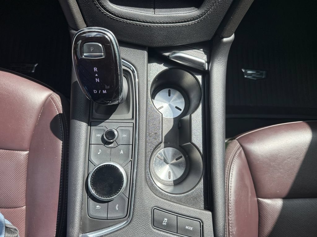 Used 2022 Cadillac XT6 Premium Luxury FWD image 28
