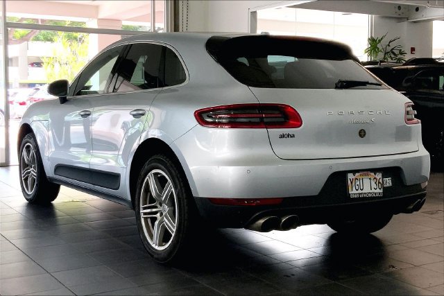 Used 2016 Porsche Macan S AWD/4WD image 5