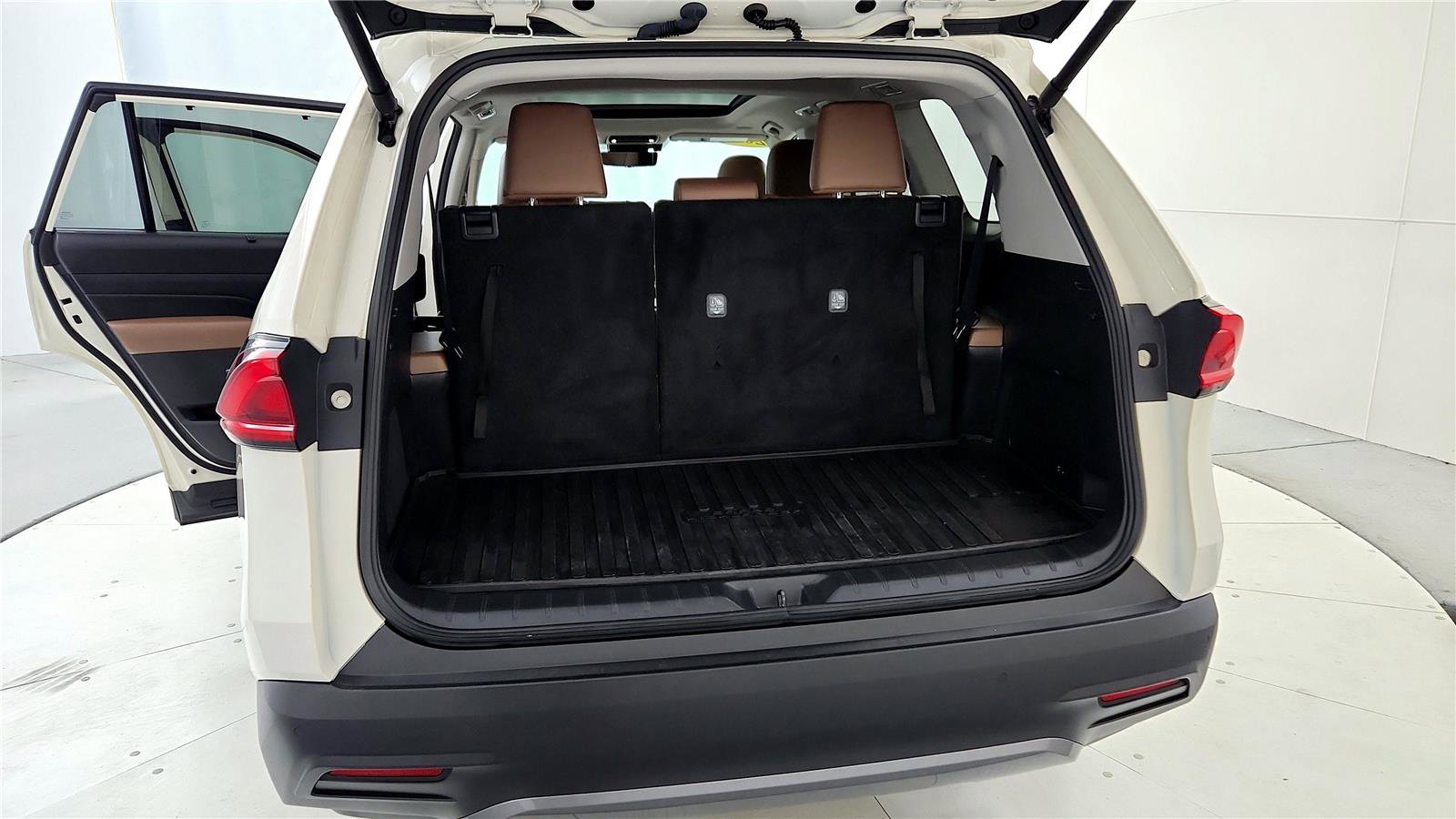 Certified 2024 Toyota Grand Highlander Platinum image 20