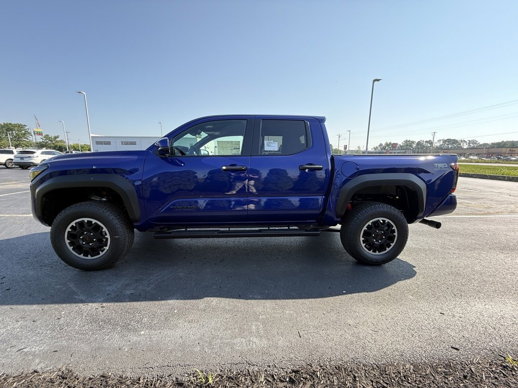New 2025 Toyota Tacoma TRD Off-Road image 5