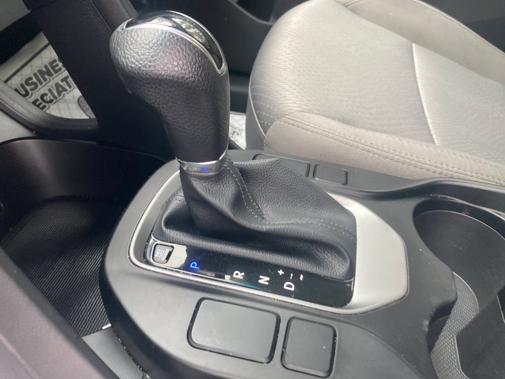 Used 2017 Hyundai Santa Fe Sport AWD/4WD image 29