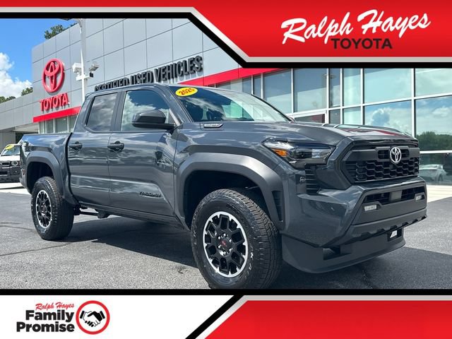 Used 2025 Toyota Tacoma TRD Off-Road AWD/4WD image 1