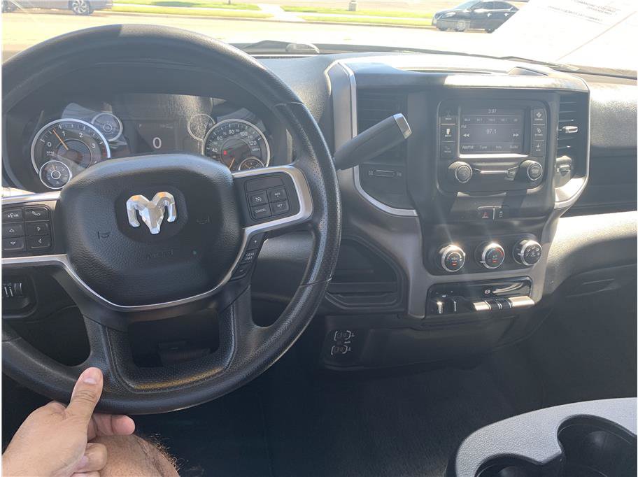 Used 2019 RAM 3500 Big Horn RWD image 11
