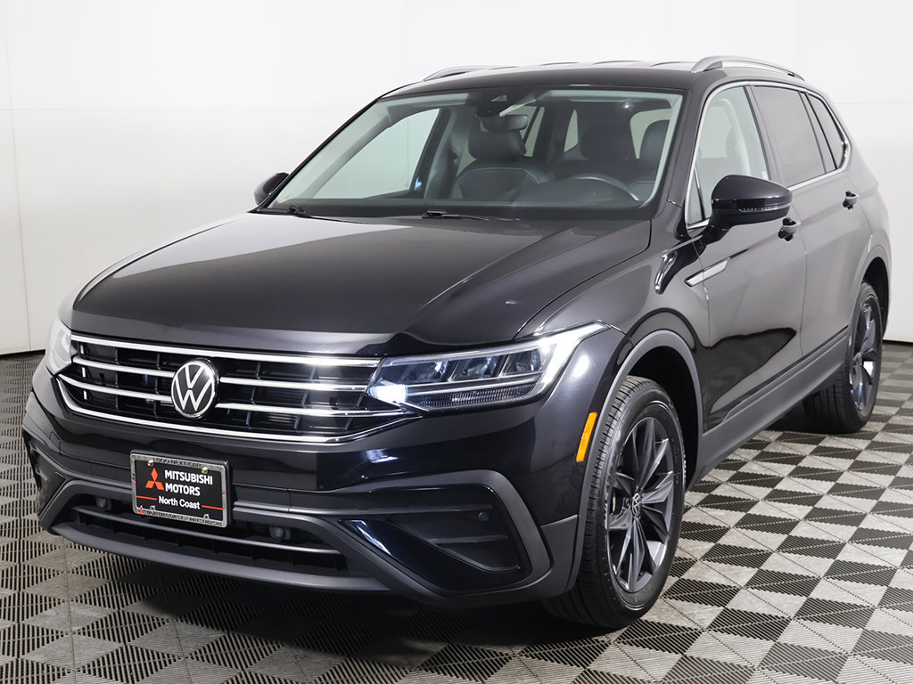 Used 2023 Volkswagen Tiguan SE AWD/4WD image 7