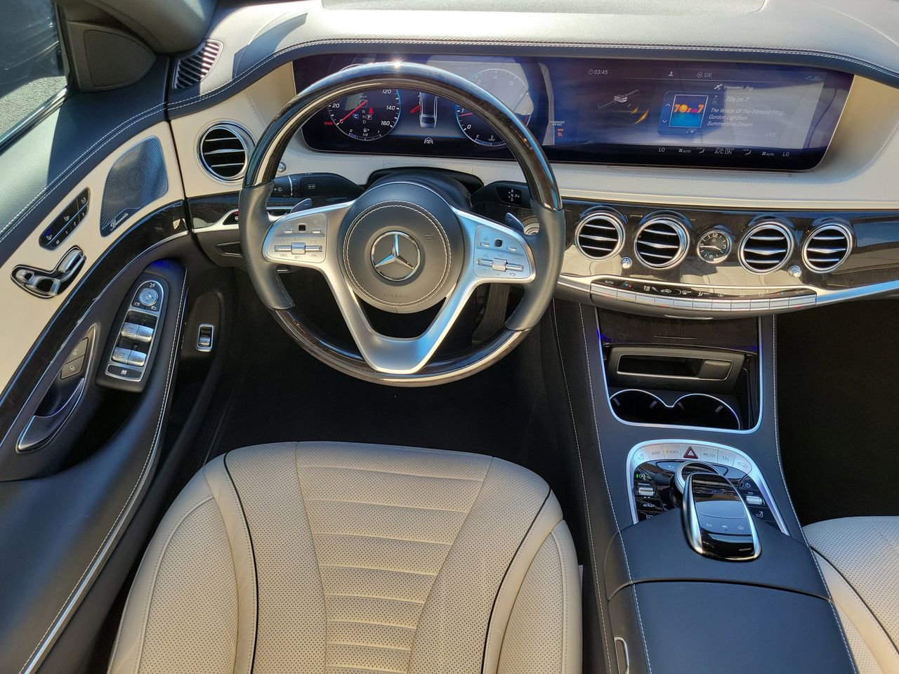 Used 2019 Mercedes-Benz S 560 Sedan image 15