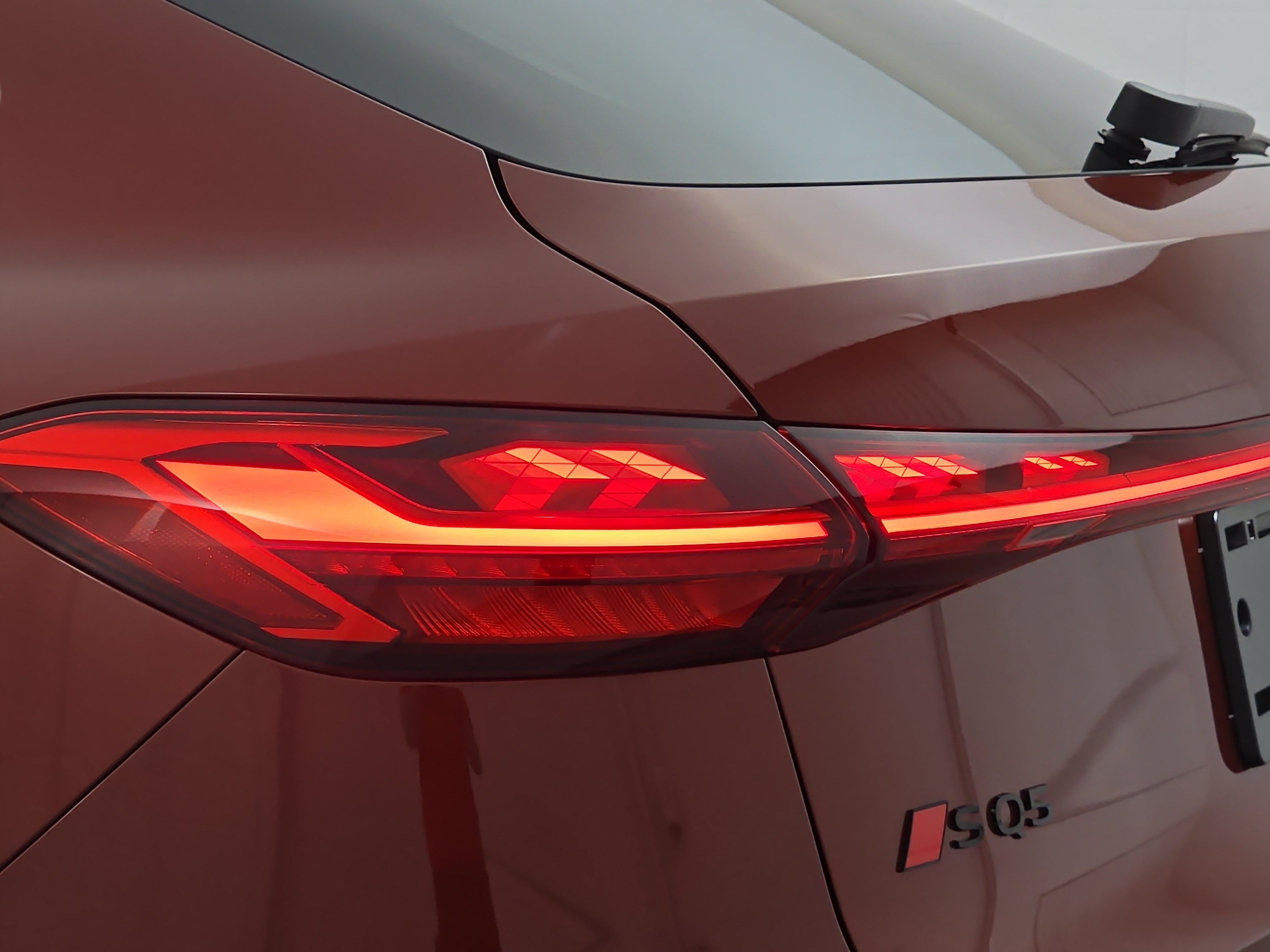 New 2026 Audi SQ5 Prestige AWD/4WD image 34