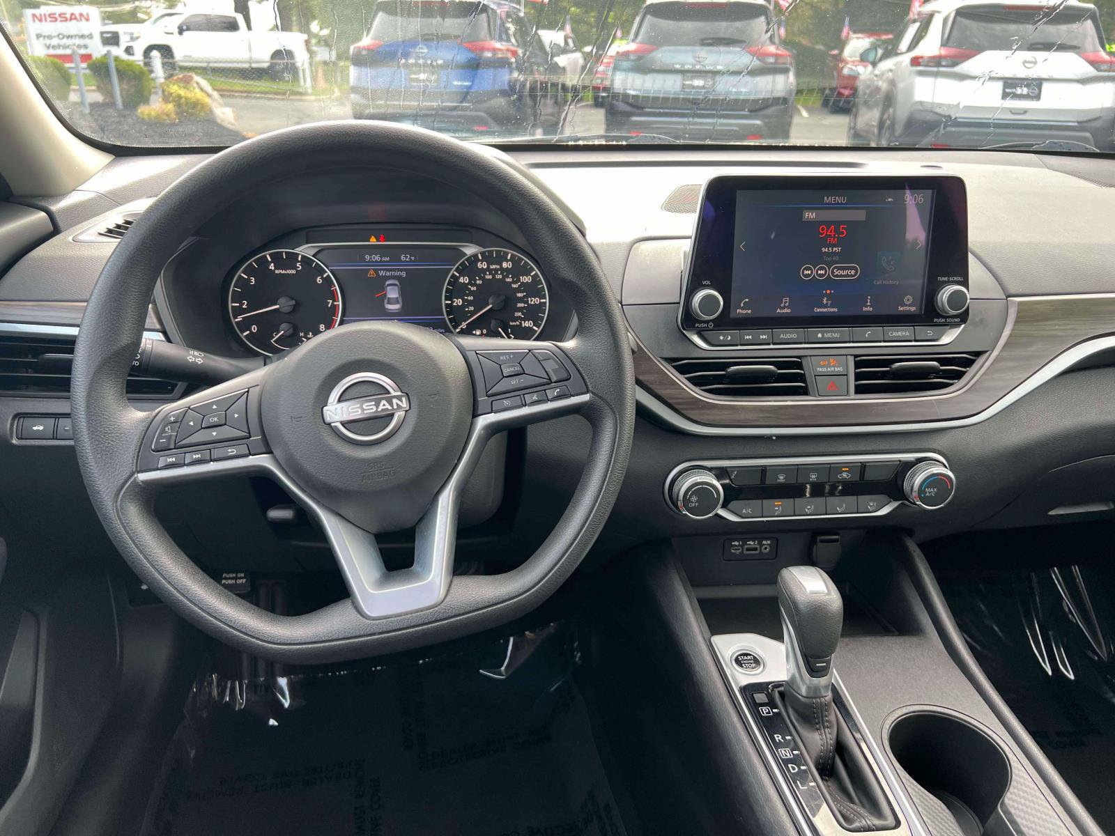 Used 2025 Nissan Altima 2.5 SV FWD image 20