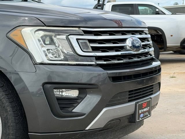 Used 2019 Ford Expedition XLT w/ Equipment Group 202A RWD image 9