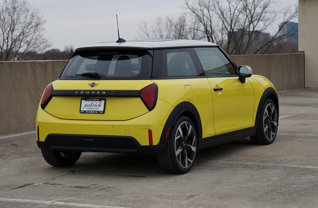 Used 2025 MINI Cooper S image 4