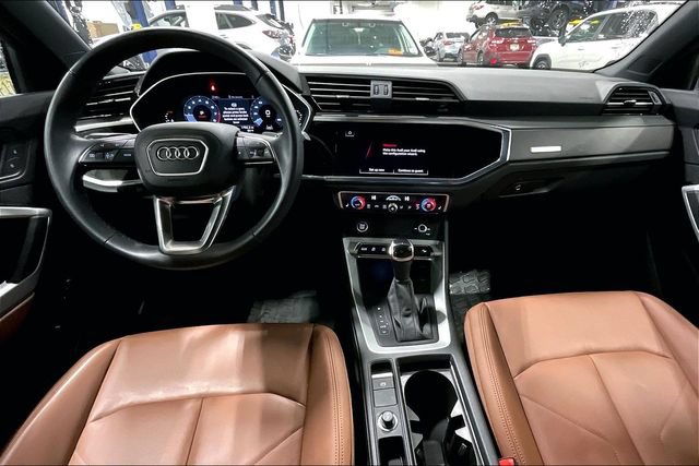 Certified 2023 Audi Q3 2.0T Premium w/ Convenience Package AWD/4WD image 15