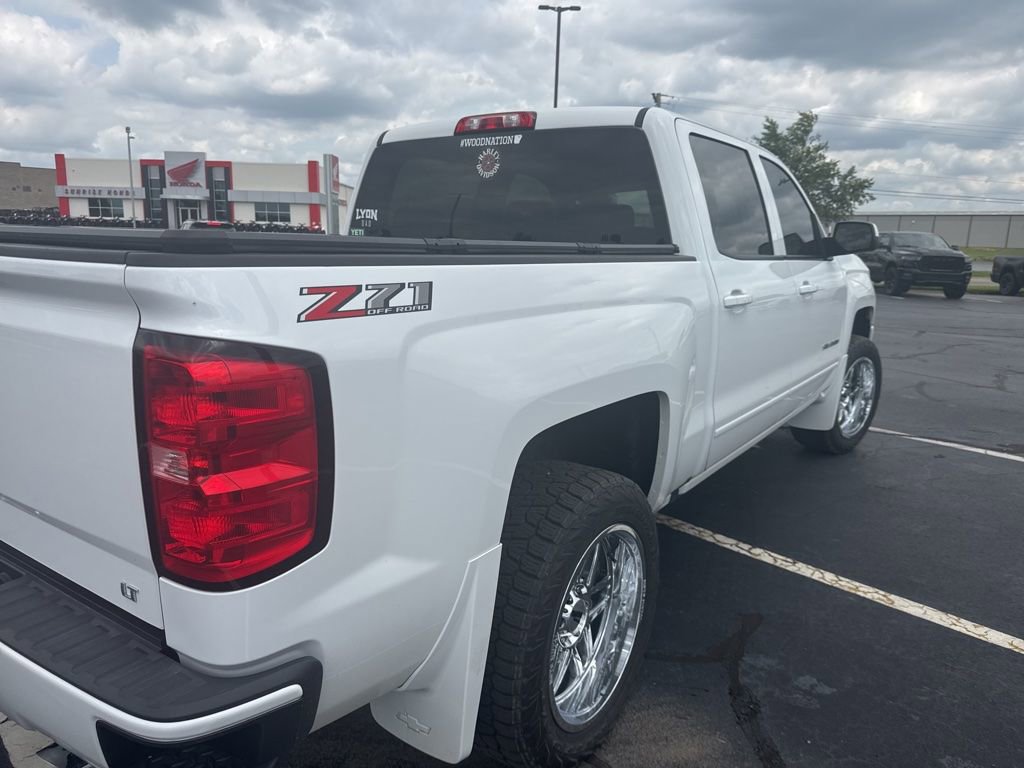 Used 2018 Chevrolet Silverado 1500 LT w/ All Star Edition AWD/4WD image 4