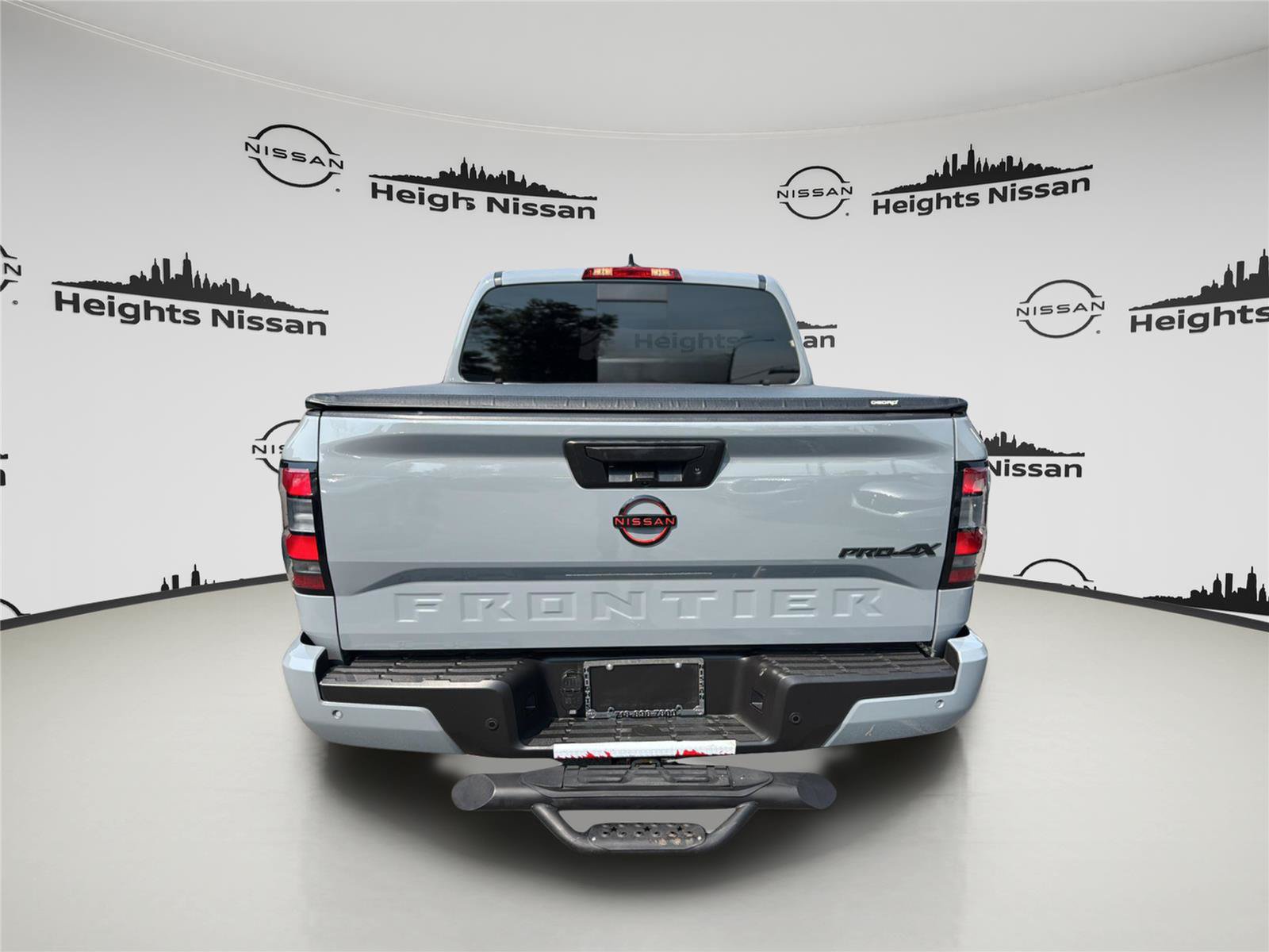 Used 2023 Nissan Frontier PRO-4X w/ Pro Convenience Package AWD/4WD image 4
