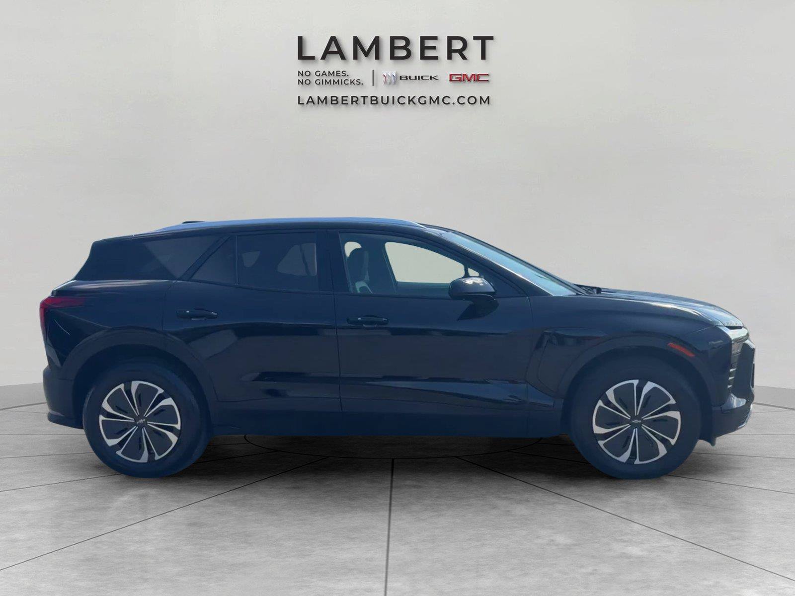 Used 2024 Chevrolet Blazer EV LT AWD/4WD image 4