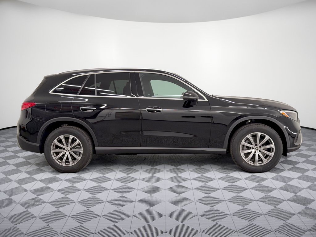 Used 2027 Mercedes-Benz GLC 300 image 8