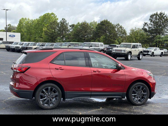Used 2022 Chevrolet Equinox RS w/ Infotainment Package FWD image 8
