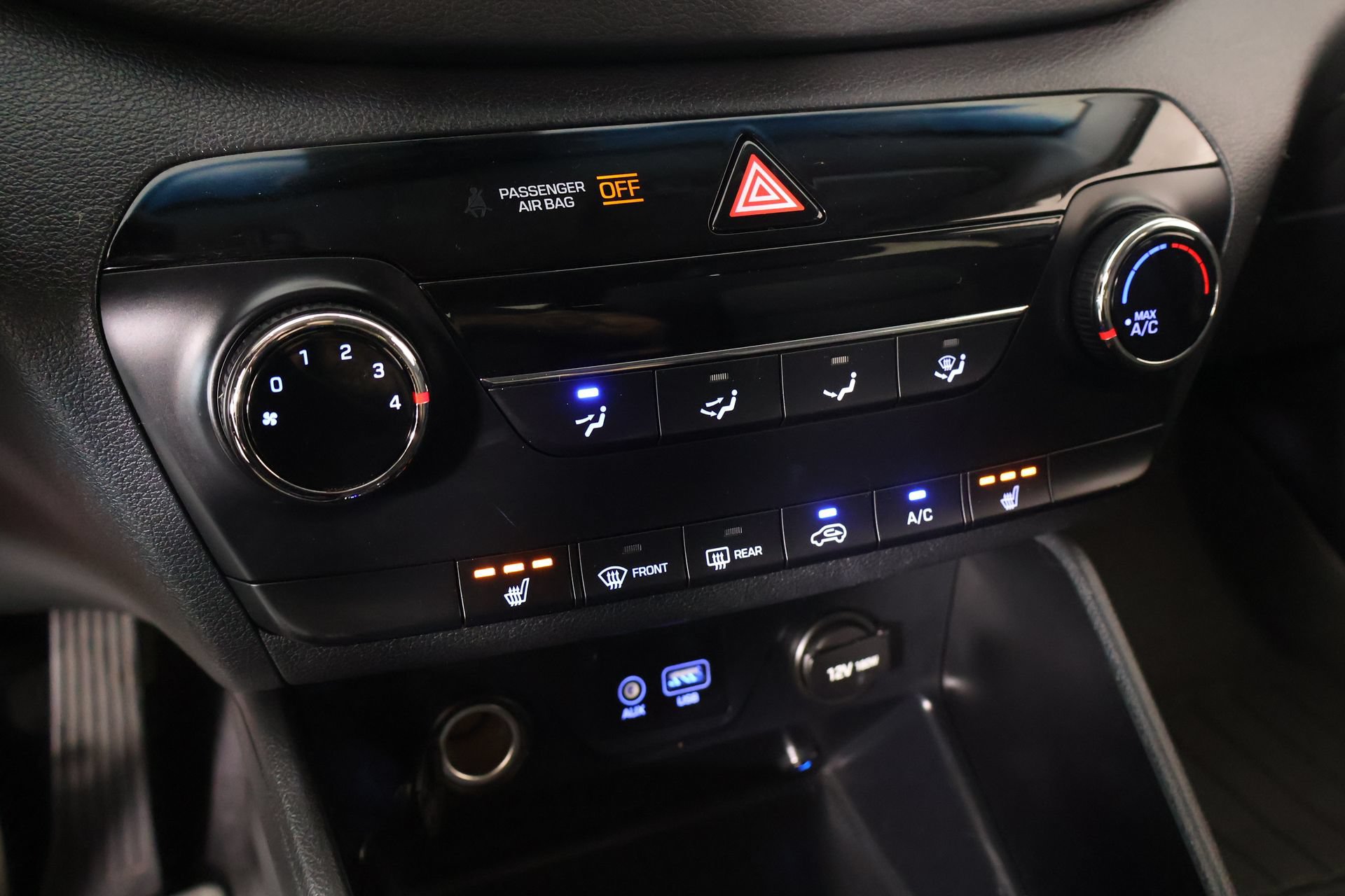 Used 2016 Hyundai Tucson Sport AWD/4WD image 7