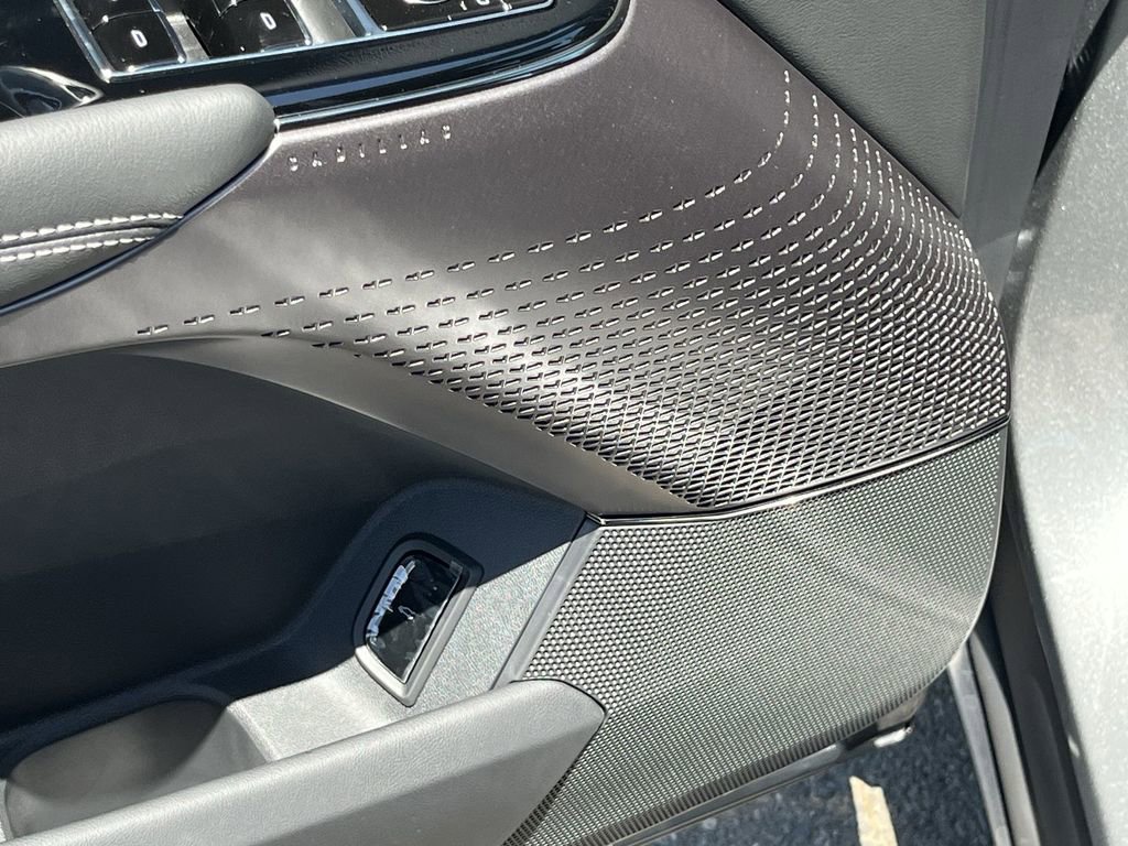 New 2025 Cadillac Lyriq Sport image 17