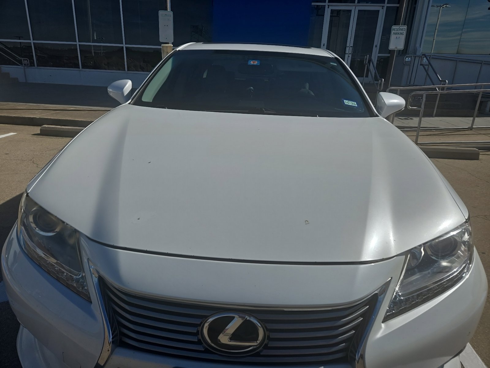 Used 2015 Lexus ES 350 w/ Luxury Package FWD image 2