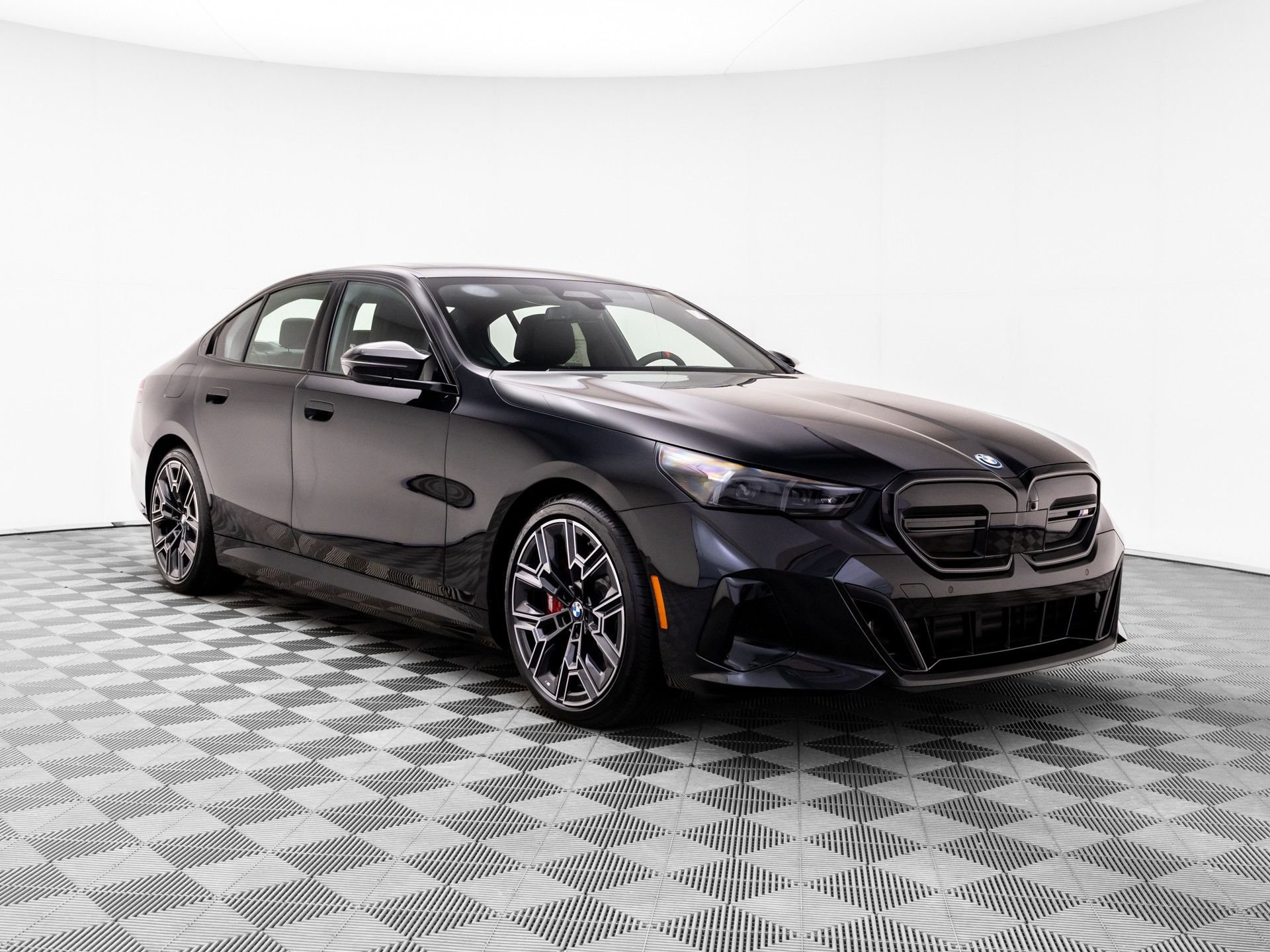 New 2026 BMW i5 M60 AWD/4WD image 9