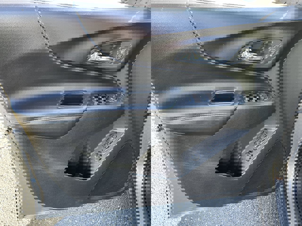 Used 2019 Chevrolet Equinox Premier image 22