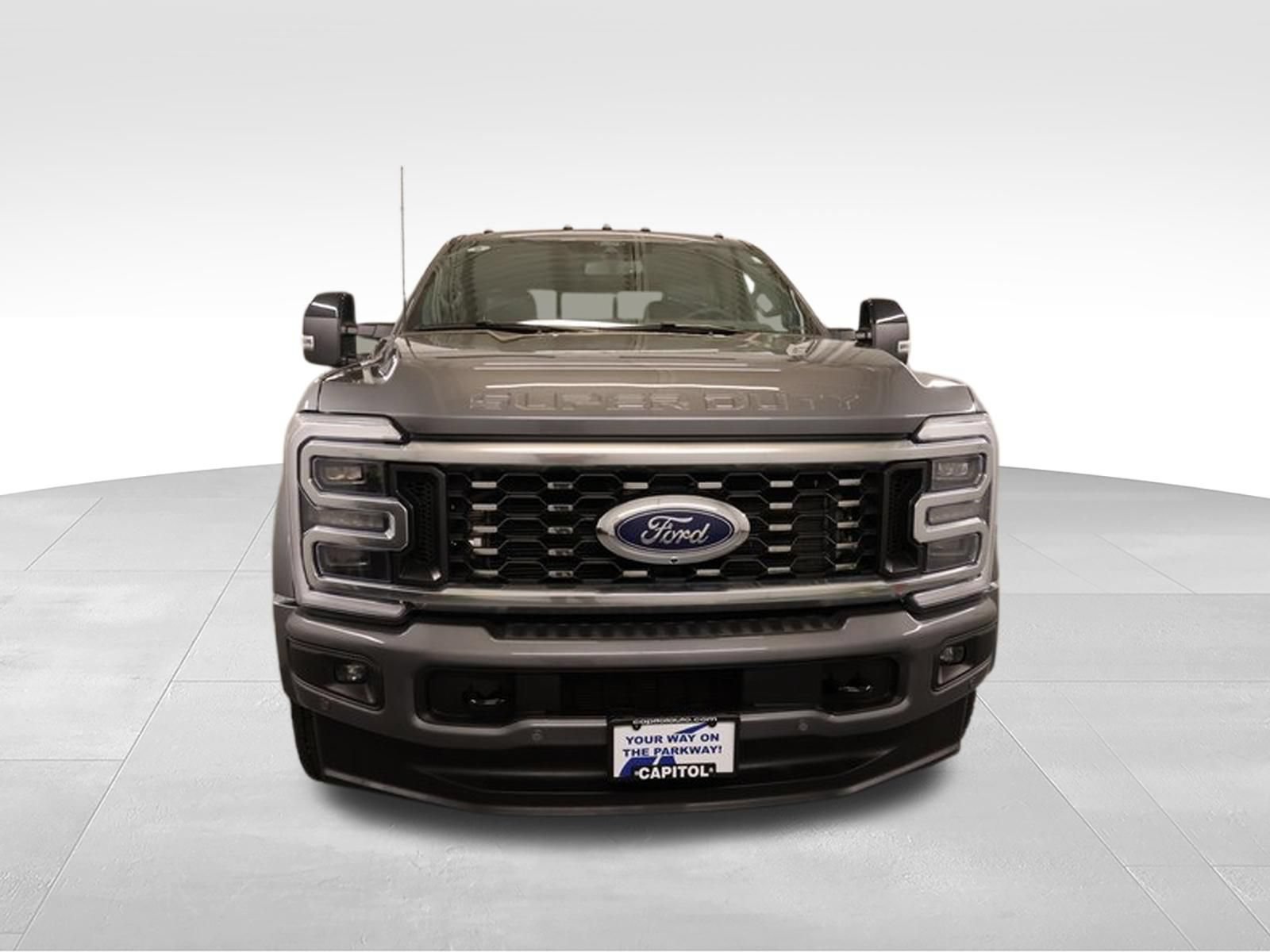 Used 2025 Ford F450 Platinum AWD/4WD image 6