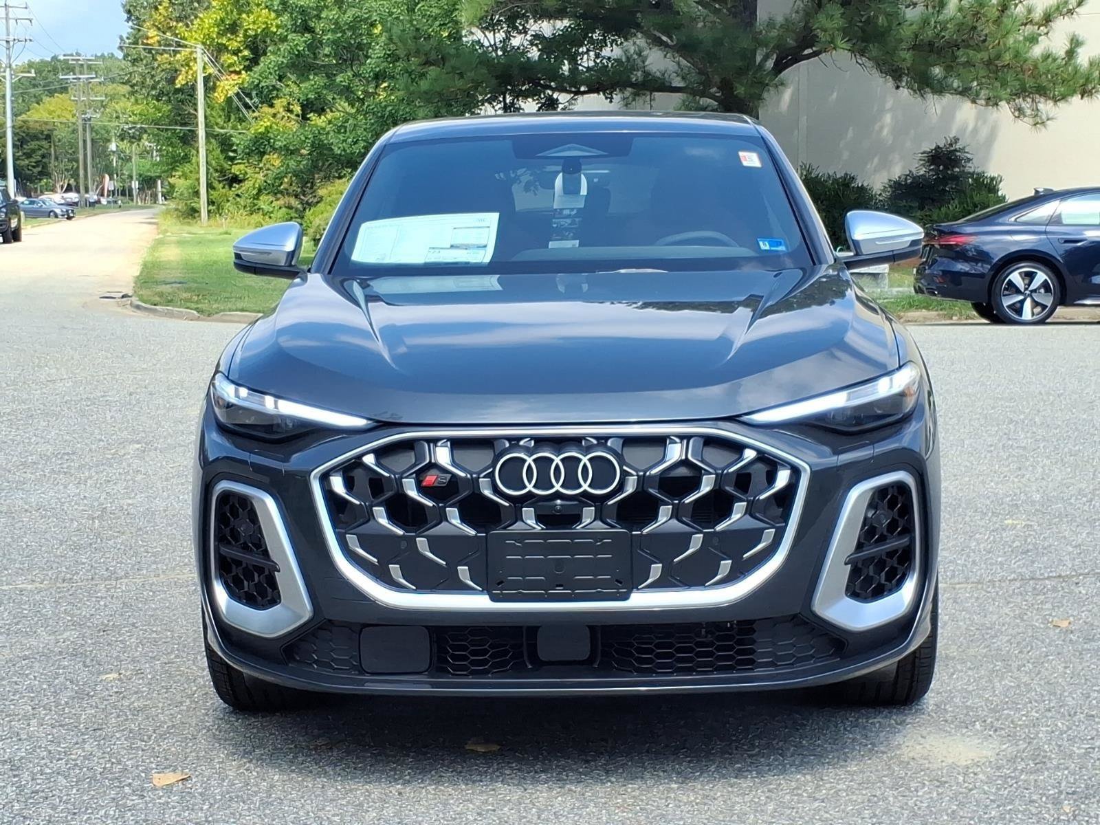 New 2026 Audi SQ5 Prestige AWD/4WD image 2