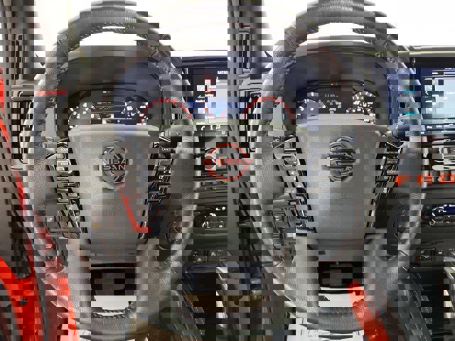 Used 2025 Nissan Frontier Pro-X w/ Pro Convenience Package image 16