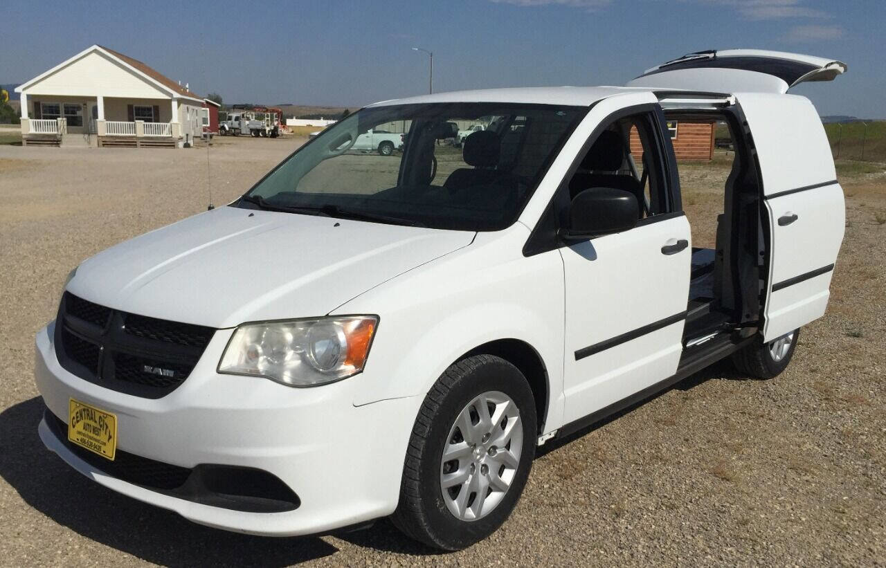 Used 2014 RAM C/V Tradesman w/ UConnect Hands-Free Group image 7