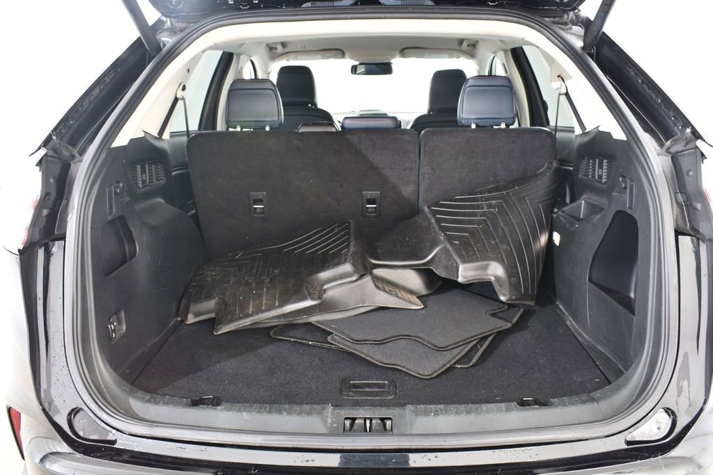 Used 2023 Ford Edge SEL w/ Sport Appearance Package image 20