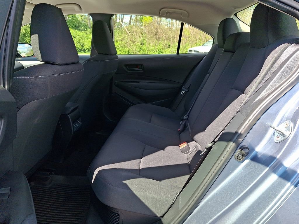 Used 2024 Toyota Corolla LE AWD/4WD image 10