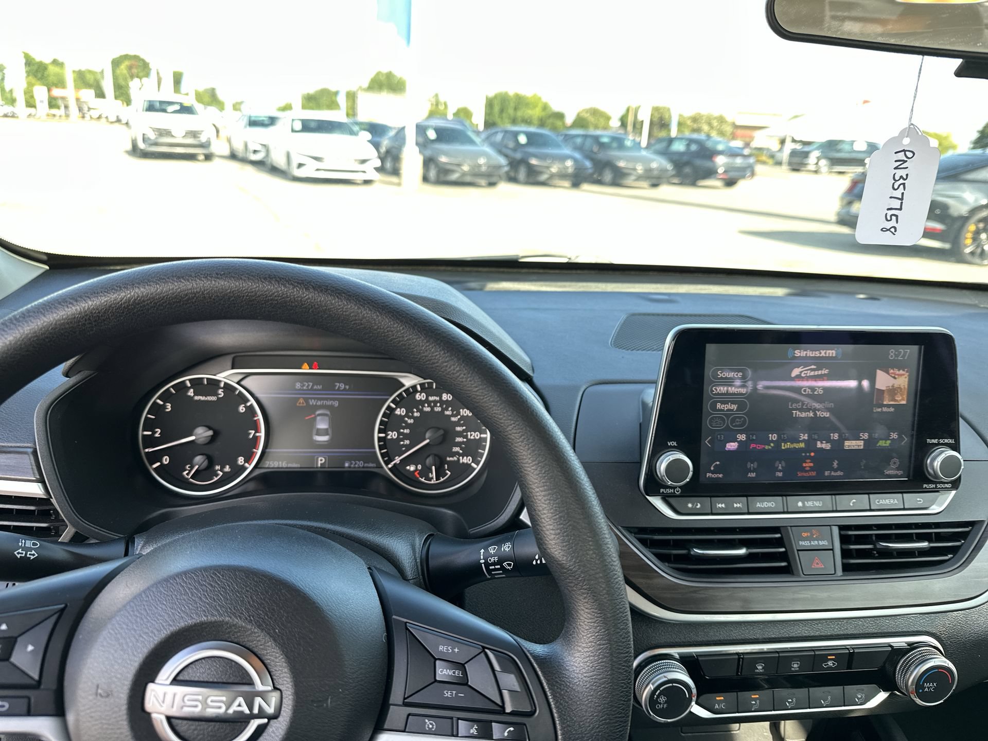 Used 2023 Nissan Altima 2.5 SV FWD image 25