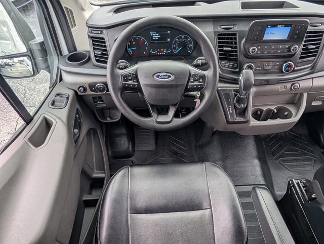 Used 2022 Ford Transit 250 Medium Roof image 8