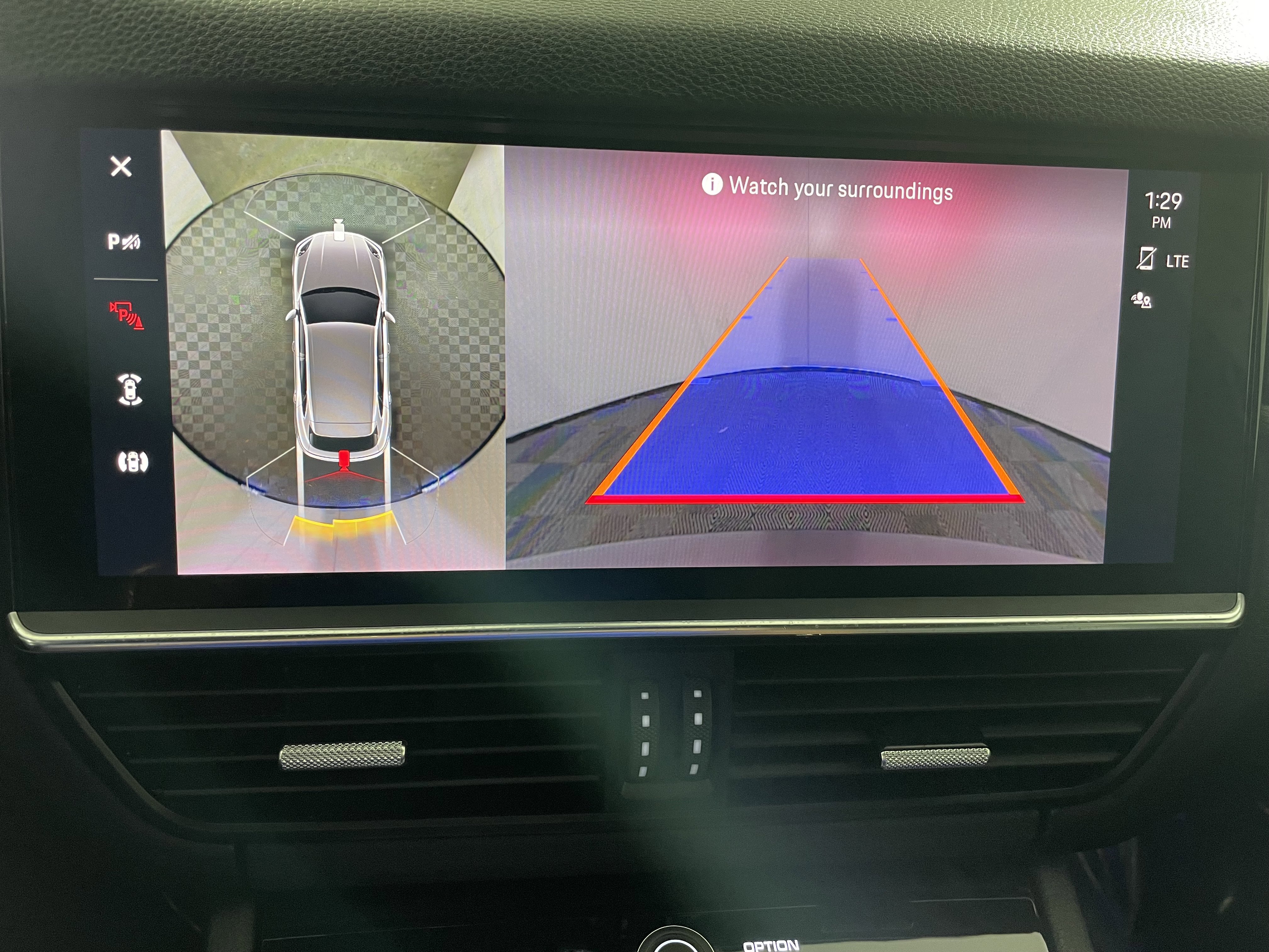 Used 2023 Porsche Cayenne image 24