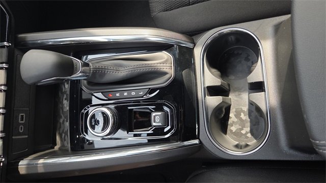 New 2026 GMC Canyon Elevation w/ Convenience Package image 33