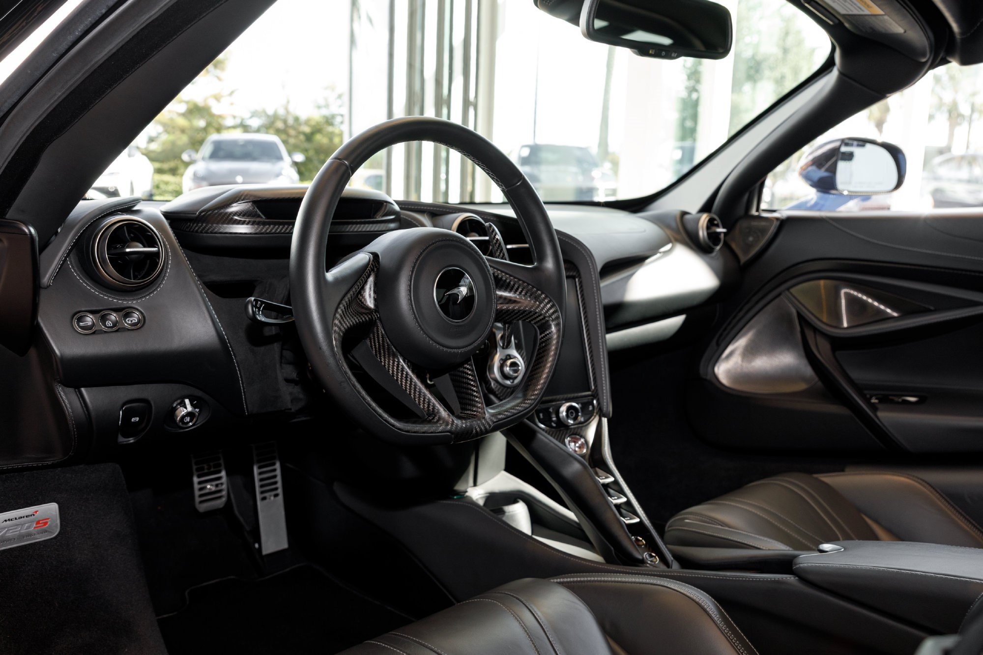 Used 2019 McLaren 720S Luxury RWD image 26