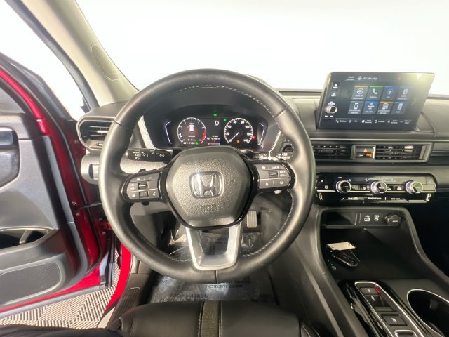 Used 2025 Honda Pilot EX-L image 14