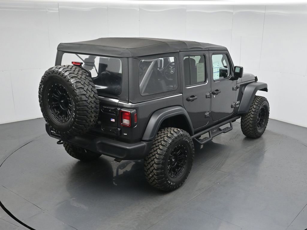 Used 2018 Jeep Wrangler Unlimited Sport image 38